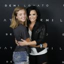 Demi_Lovato_282529-68.jpg