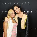 Demi_Lovato_282829-76.jpg