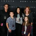 Demi_Lovato_28429-135.jpg