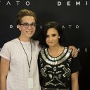 Demi_Lovato_28429-23.jpg